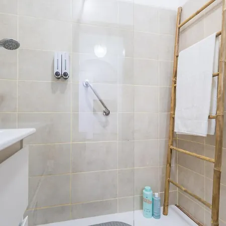 Casa Trevo - 250 M Da Apartamento *