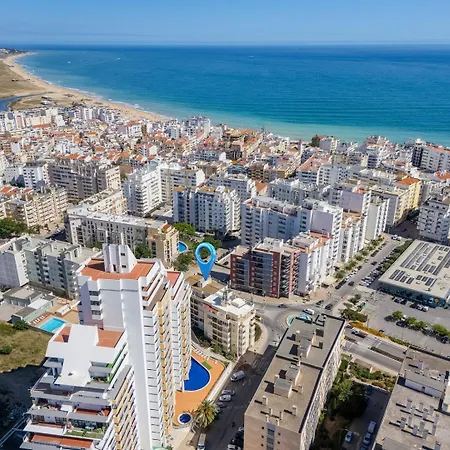 Apartamento Casa Trevo - 250 M Da *